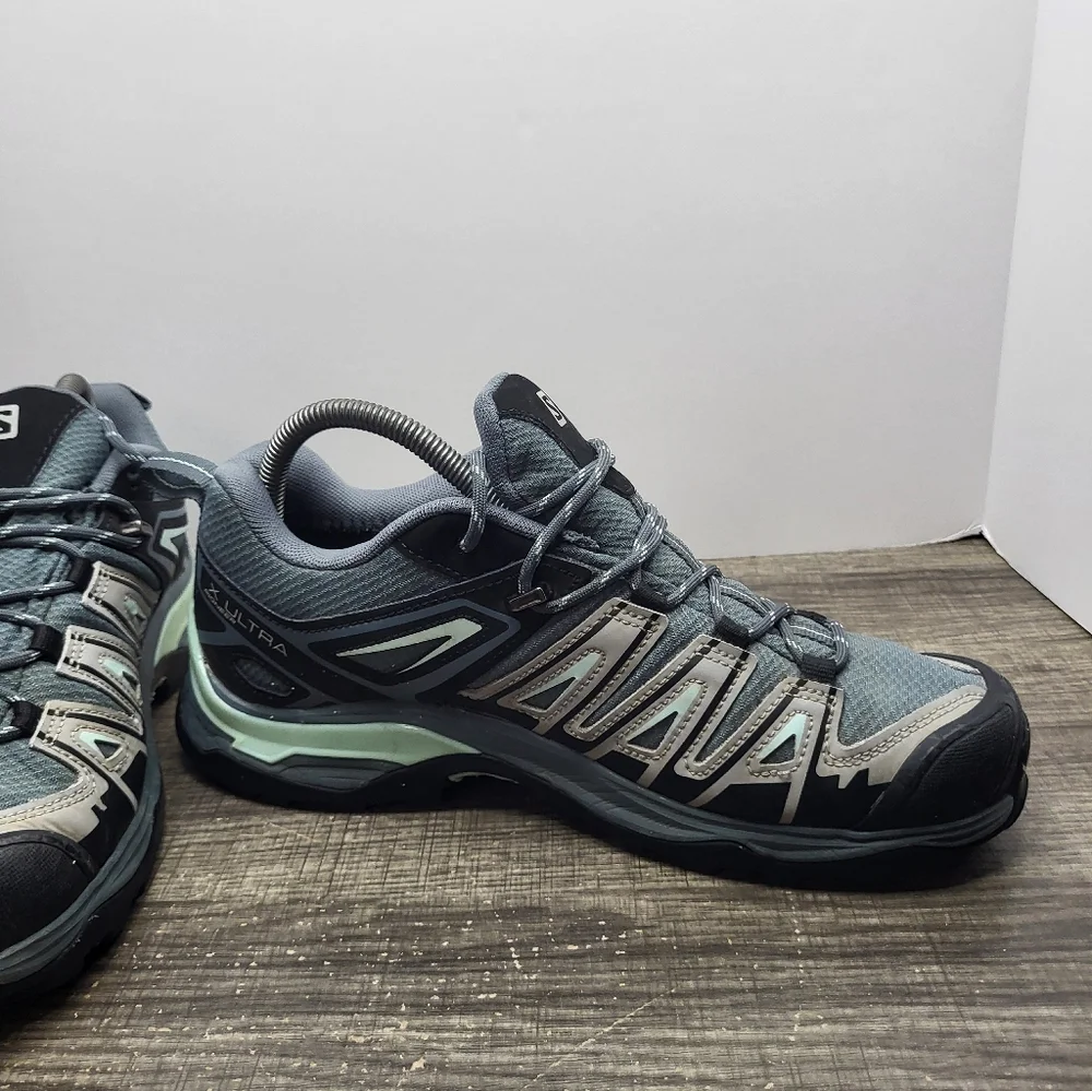 Salomon Women’s Grey Teal Athletic Trail Shoes - Picture 3 of 10
